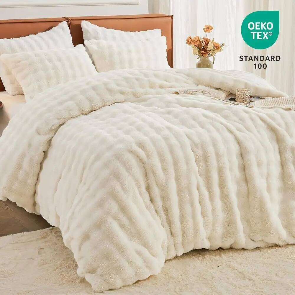 King Size Faux Fur Duvet Set - 3-Piece Fluffy Comforter Cover with Pillow Cases, Luxurious Shaggy Bubble Design for Cozy Winter W260302