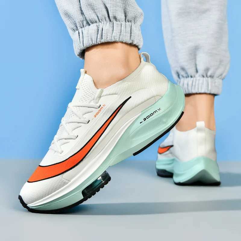 Mens casual shoes Running shoes non-slip flexible high elastic thick sole light breathable running shoes for men K260303