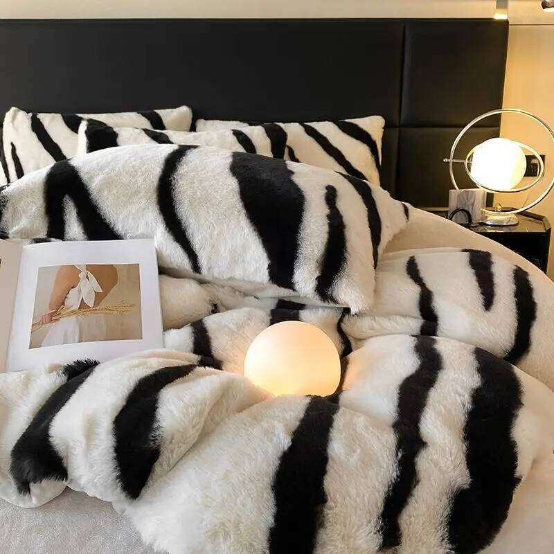 Milk Thickened Warm Coral Bed Class A Rabbit Plush Quilt Cover Sheet Pillowcase Four-piece Set W260302