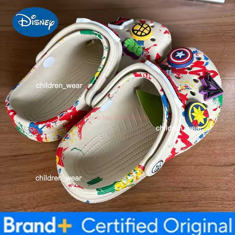 Disney Hot In Stock Avengers Anime Surrounding Shoes Slippers Boy Girl Avengers Anti Slip Anti Odor Beach Sandals Birthday Gift H260303