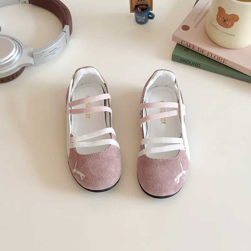 Girls Soft Bottom round Toe Princess Shoes Spring Autumn Seasonal Slip-On Baby Low Cut Single Shoes Comfortable Running Shoes X260303