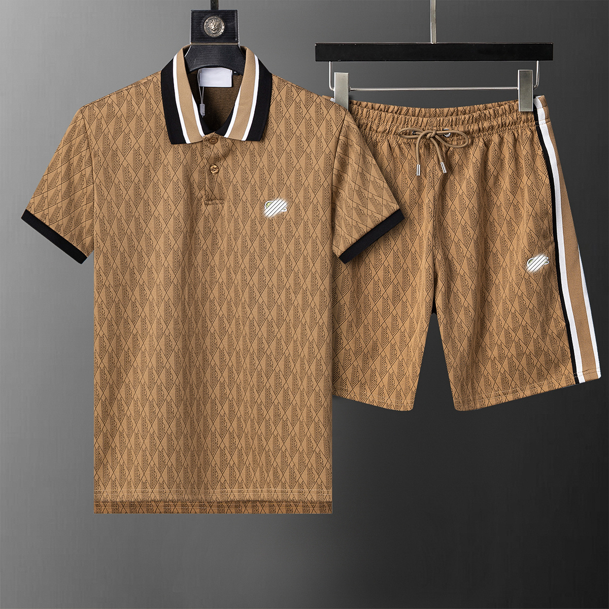 Mens Short Sets Designer Summer Suits T Shirt Seaside Holiday Polo Shirts Shorts Sets Man Women Set Outfits Sportswears Asian Size M-XXXL MEN12