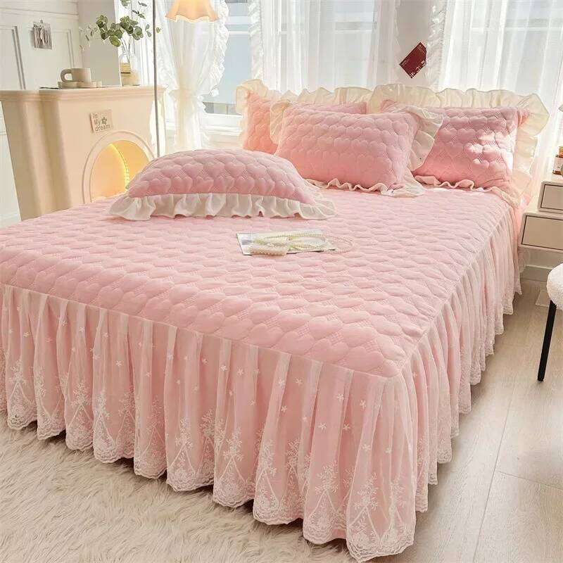 Full-set quilt cover bed skirt four-piece warm winter milk 4-piece coral velvet bedspread W260302