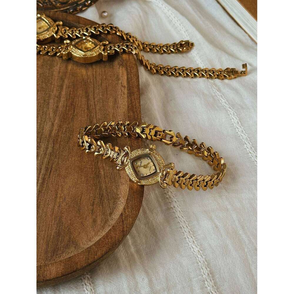 1 Piece New French-Style Gold Vintage Copper Alloy Strap, Elegant Niche, with a Sense of Sophistication, Fashionable, Simple, Luxurious, Elegant, Comp