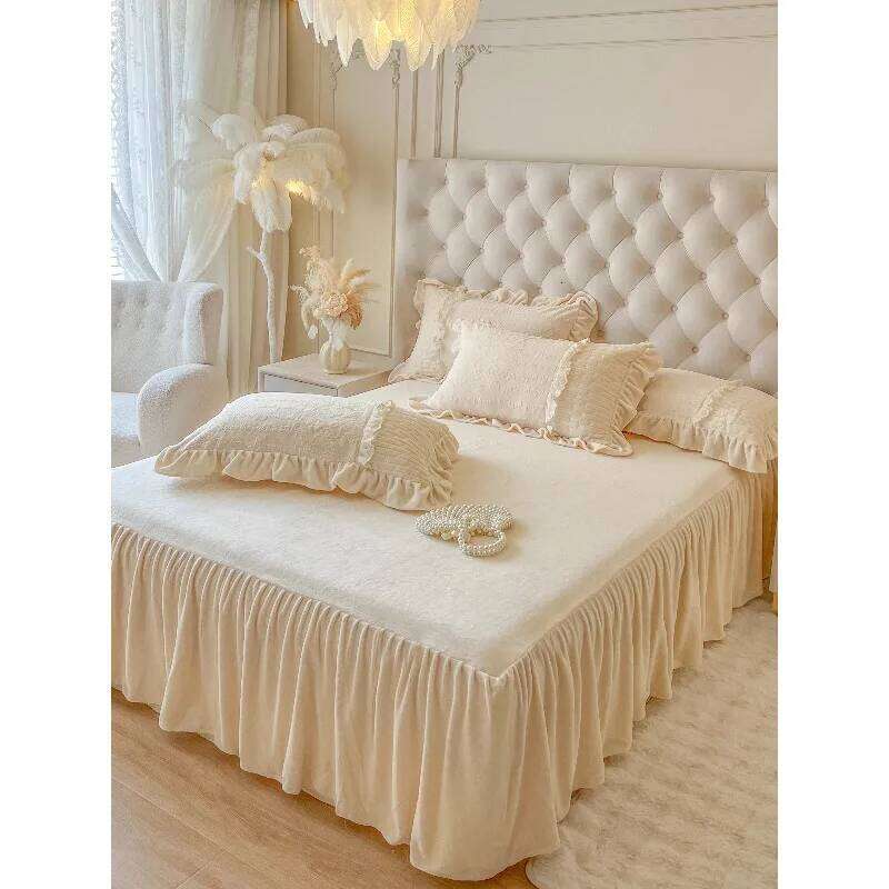 Winter cream thickened carved milk fleece four-piece princess wind double-sided plush quilt set bed skirt, bedding W260302