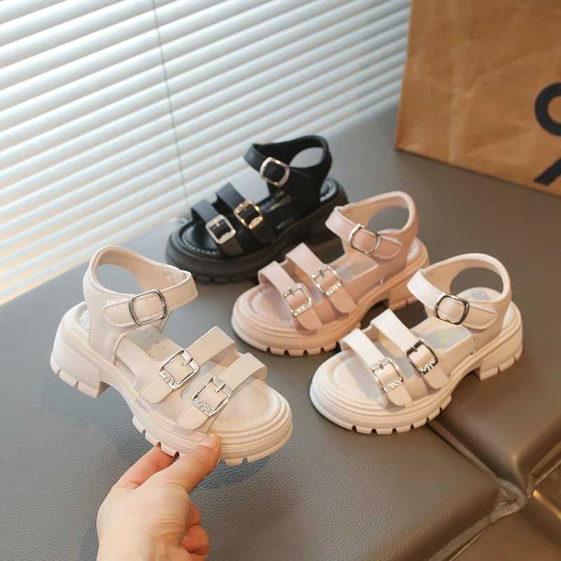Little Girls Chunky Roman Sandals with Buckle Straps 2026 New Summer Kids Beach Sandals Soft Sole Classic Chic Boho Style Shoes X260303