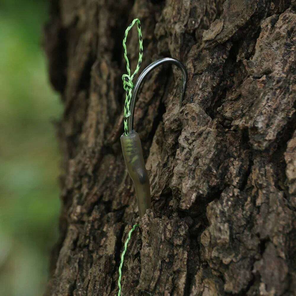 6x Carp Fishing Rigs Ready Made Hook Link Terminal Tackle Fish Hooks TS114 Z260228