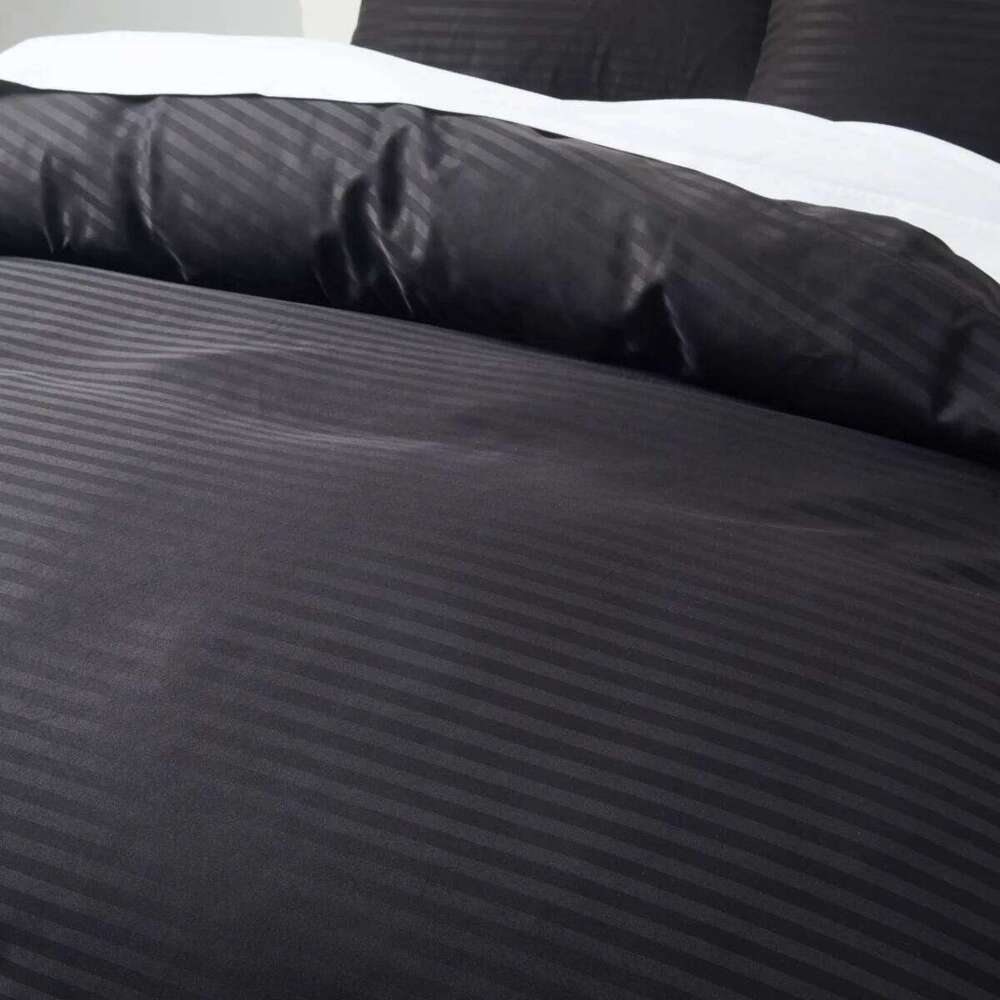 Black Satin Duvet Super Soft Luxury Silky Stripes Reversible Bedding Set 2/3 Piece Twin Queen Comforter Cover with Zipper W260302