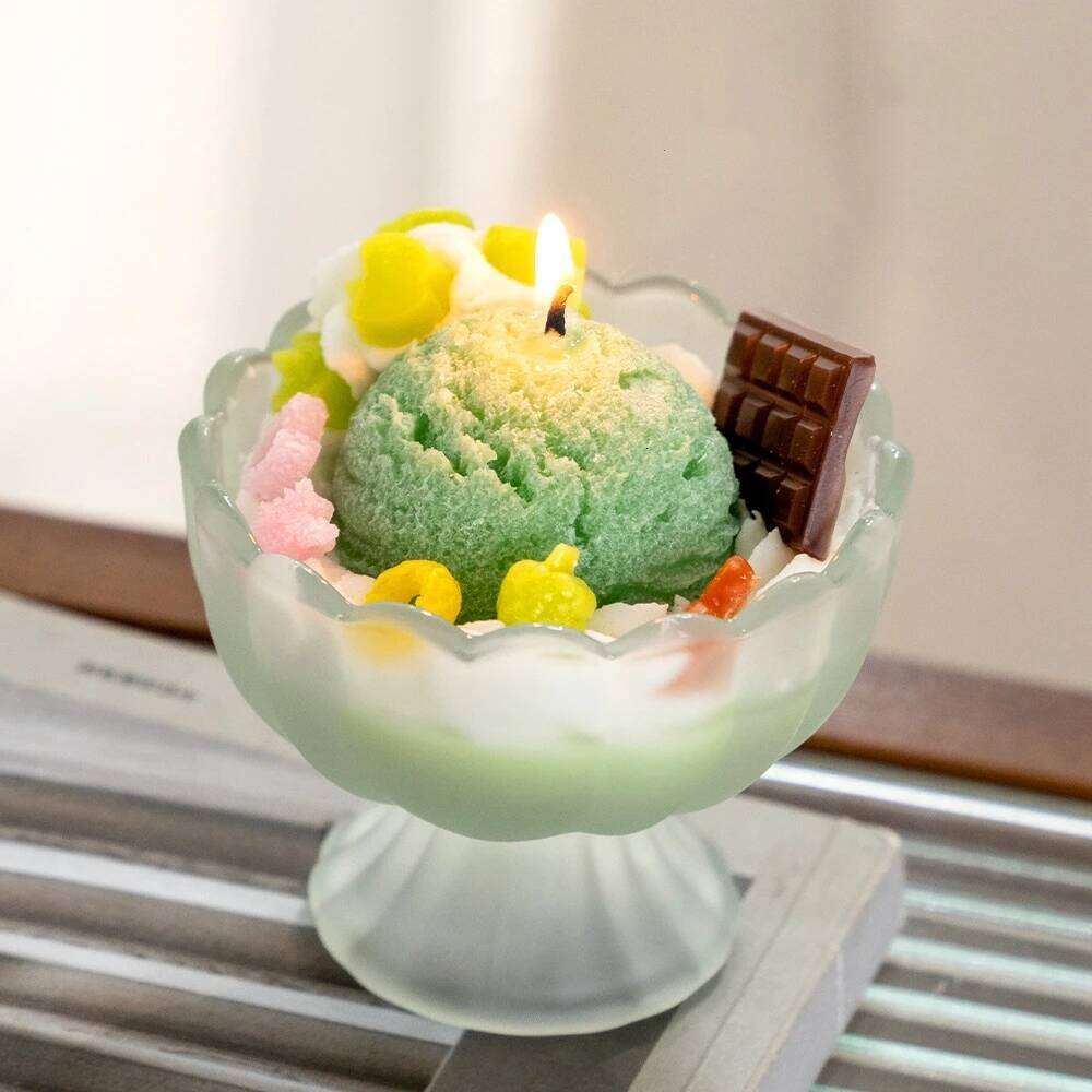 Ice Cream Scented Sweet Dessert Aroma Refreshing Ambience Cute Decorative Candle for Cozy Summer Vibes W260303