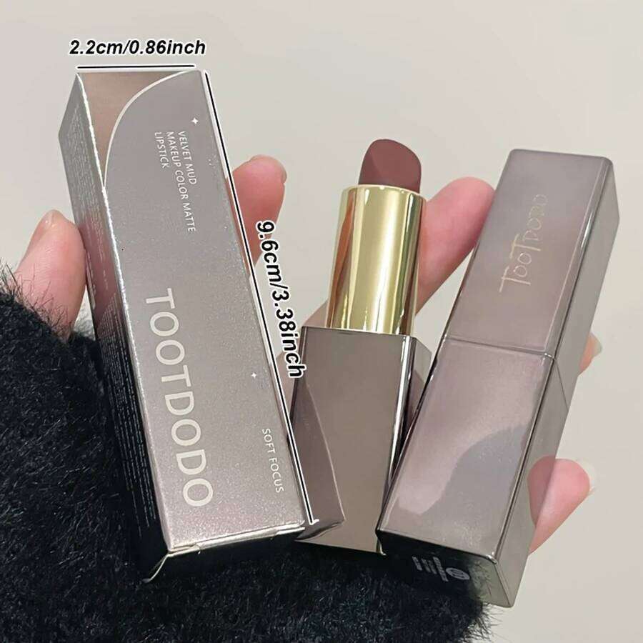 Available in 3 shades Lipstick Matte Velvet Waterproof Non-fading lip gloss that enhances color and brightens lips Suitabl H260302