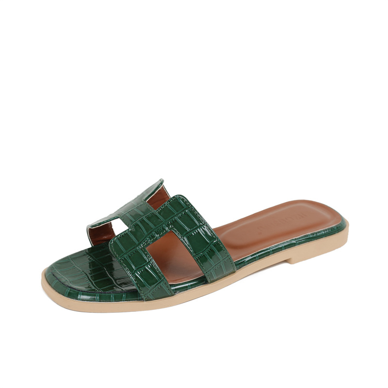 2026 Summer New Free Shipping Trendy Sandals Fashion Designer Beach Shoes Flat Bottom Stone Pattern Slippers for Women