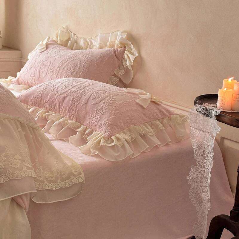 Carved Velvet Double Layer Lace Ruffles Bow Princess Bedding Set Winter Warm Duvet Cover Flat/Fitted Bed Sheet Pillowcases 4Pcs W260302
