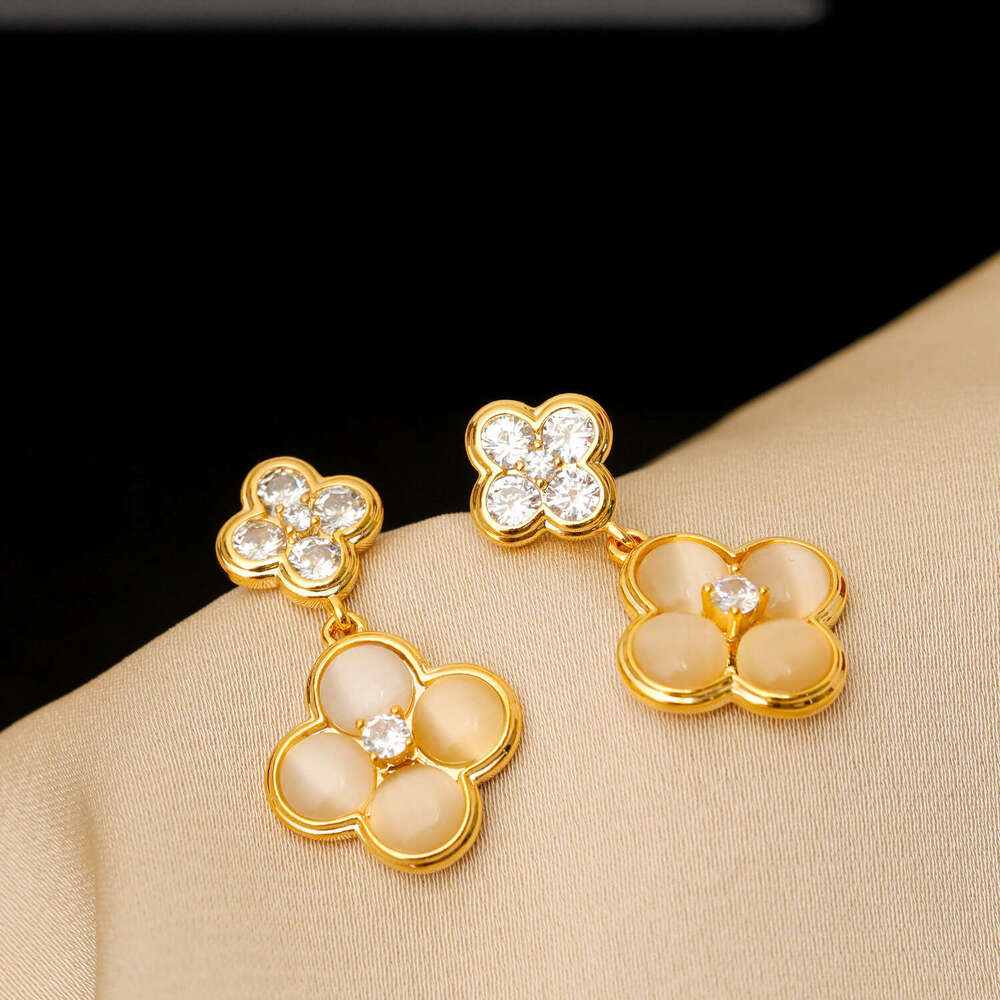 Versatile Cat's Eye Stone Earrings Four-leaf Clover Earrings Light Luxury Zirconia Inlaid Jewelry For Women