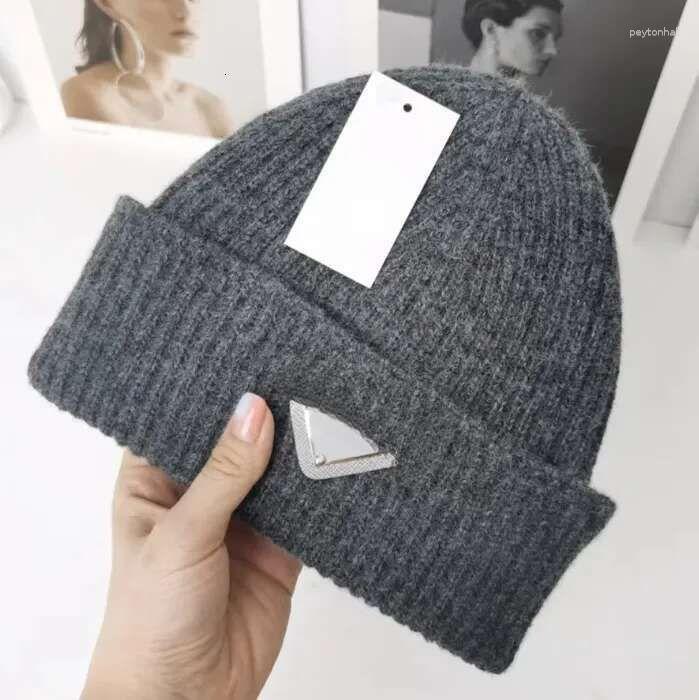Beanies Designers Hat Beanie Winter Knitted Designer Cap Autumn Hats For Men Skull Outdoor Womens Travel Skiing Warm