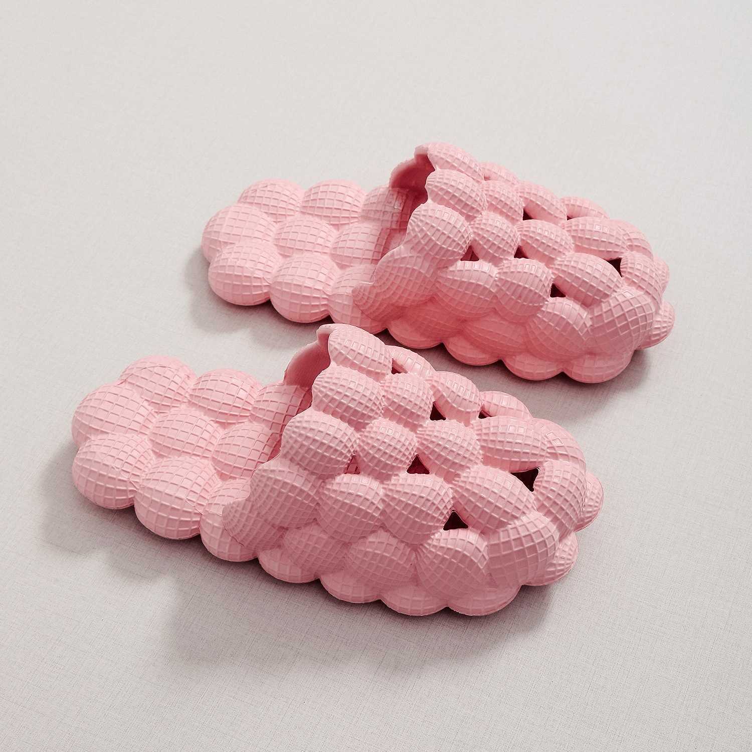 New style home wear flip-flops for women, outdoor flat-bottom indoor couple anti-slip EVA household squatting sensation slippers J260303