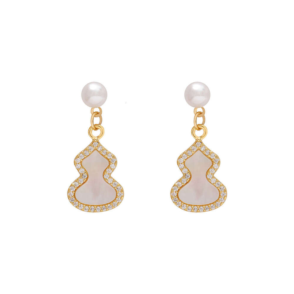 Gourd-shaped Natural Mother-of-pearl Shell Earrings 925 Silver Round Imitation Pearl Earrings