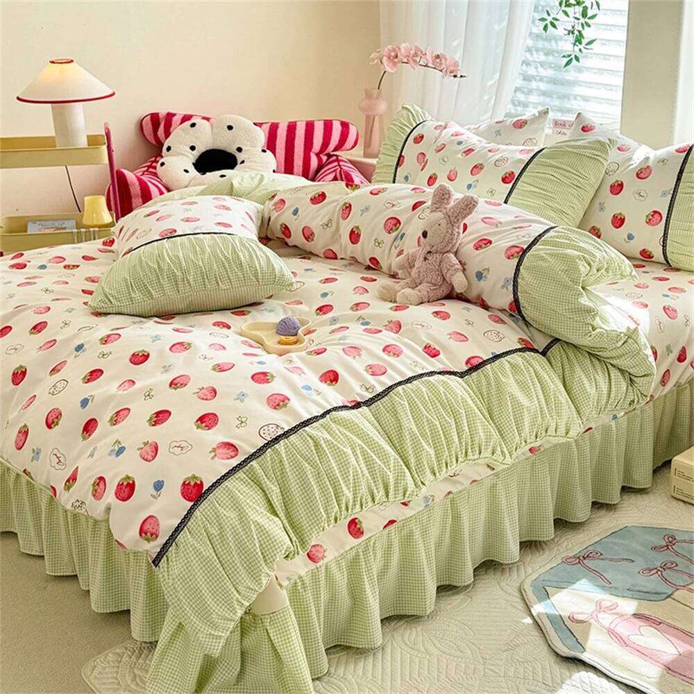 Korean Bedding Washed Cotton Four-Piece Princess Printed Comforter Soft Bed Linen Duvet Set Floral Quilt Cover W260302