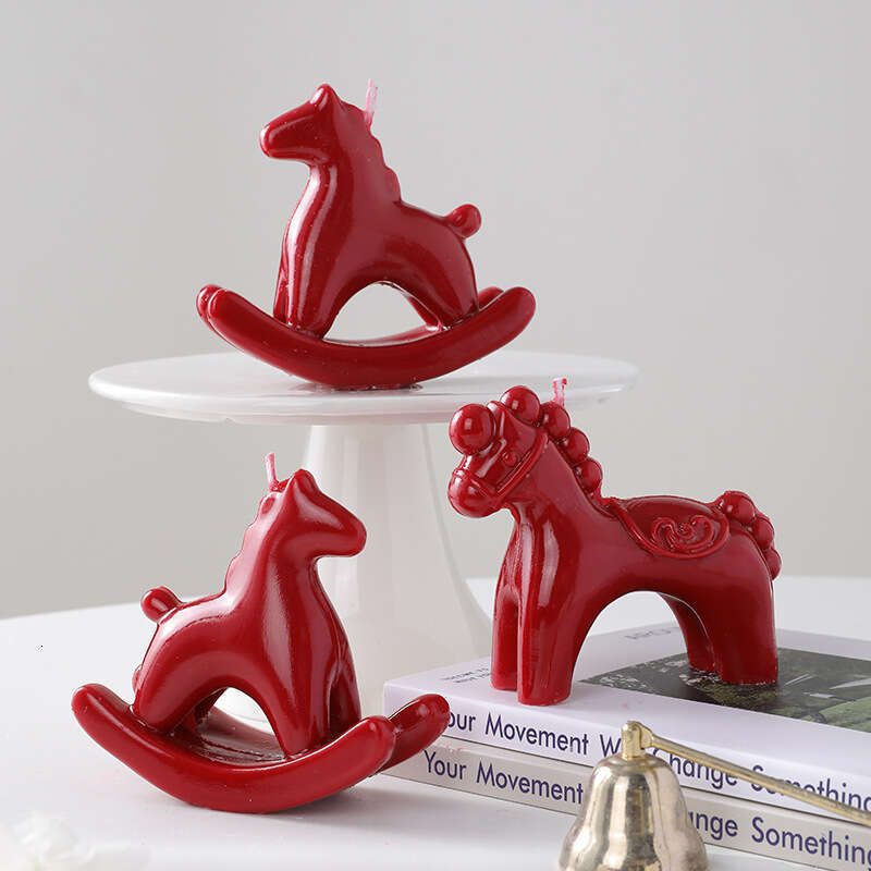 New Year Rocking Horse Scented Simple Design Sense Study Living Room Elegant Candle Creative Home Decoration Wholesale W260303