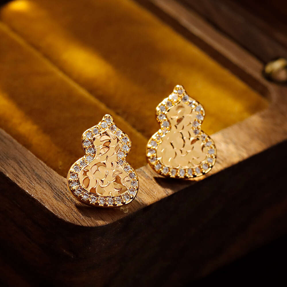 Full Diamond Crushed Ice Gourd Earrings Women Exquisite Fashionable Earrings Suitable For Commuting