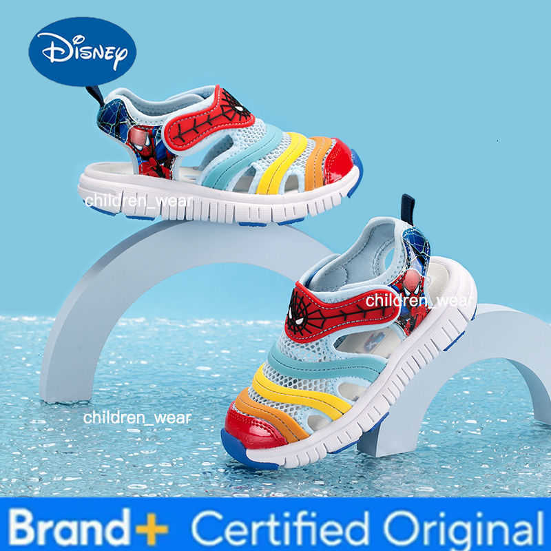 Disney Cartoon Girls LED Sandals Summer Breathable Childrens Sports Beach Girls Soft Shining Shoes Size 24-35 H260303