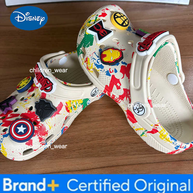 Disney Marvel The Avengers Kids Sandals Black Eva Slippers For Boys Home Beach Summer Comfortable Anime Hole Design ChildrenS Shoes H260303