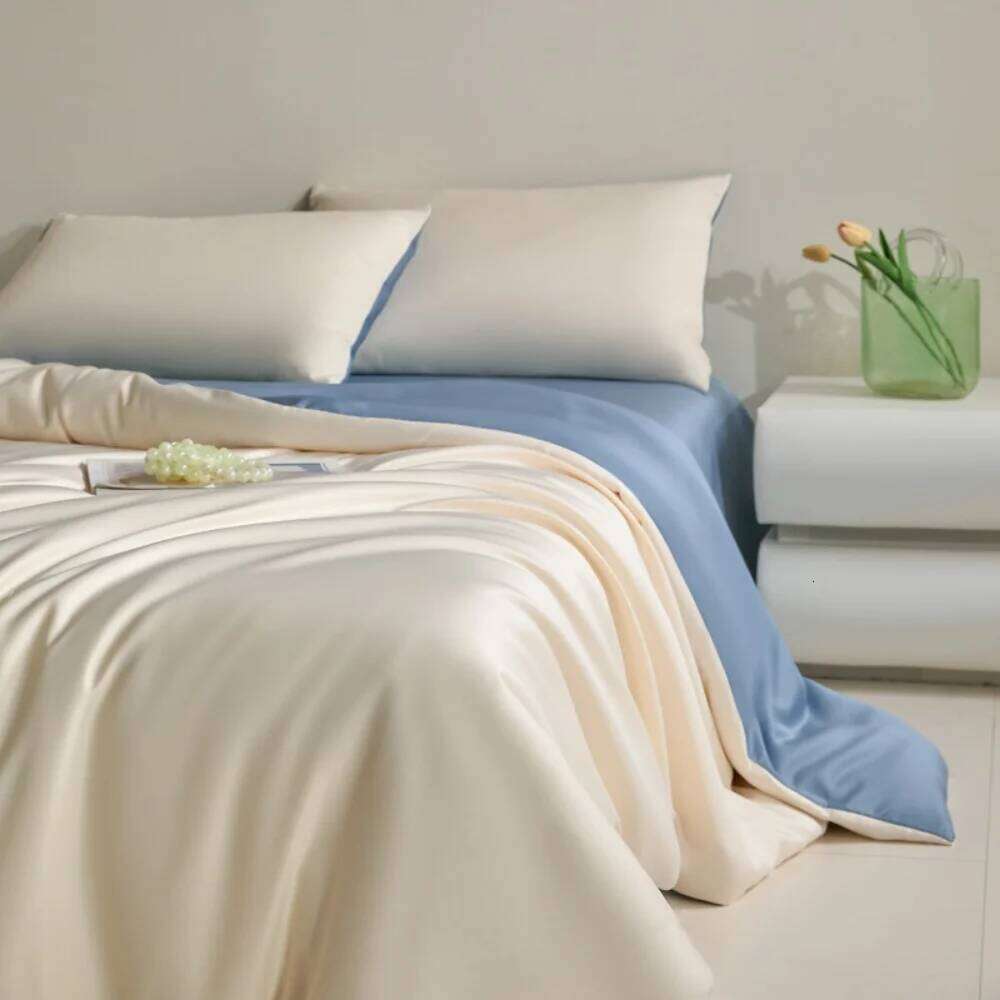 Luxury Ice Silk Bedding Solid Color Quilt Smooth Cool Four Piece Set Duvet Cover Bed Sheet Pillowcase Bedroom Decor W260302