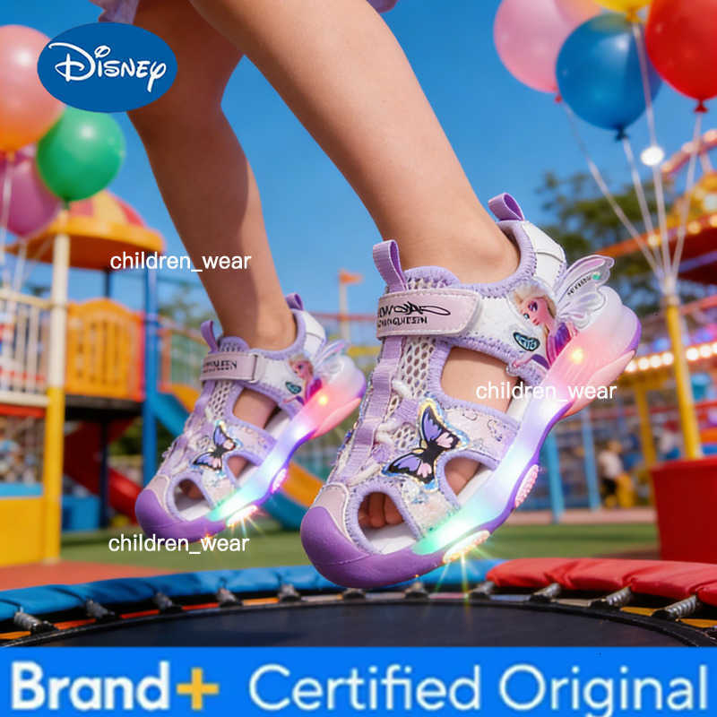 Disney Frozen Elsa Princess Girls LED Sandals Summer Childrens Sports Beach Pink Purple Girls Soft Shining Shoes Size 25-30 H260303