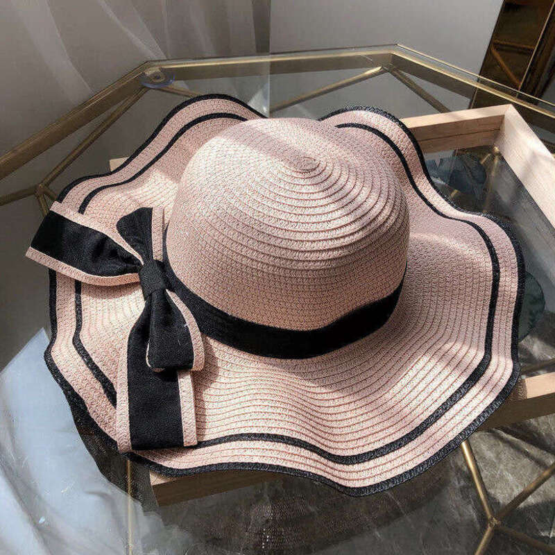 Fashion Accessories Hat Women's Elegant Wavy Brim Straw Floppy Hat with Black Bow UV Protection for Summer Trips Pool Parties Holiday Beach