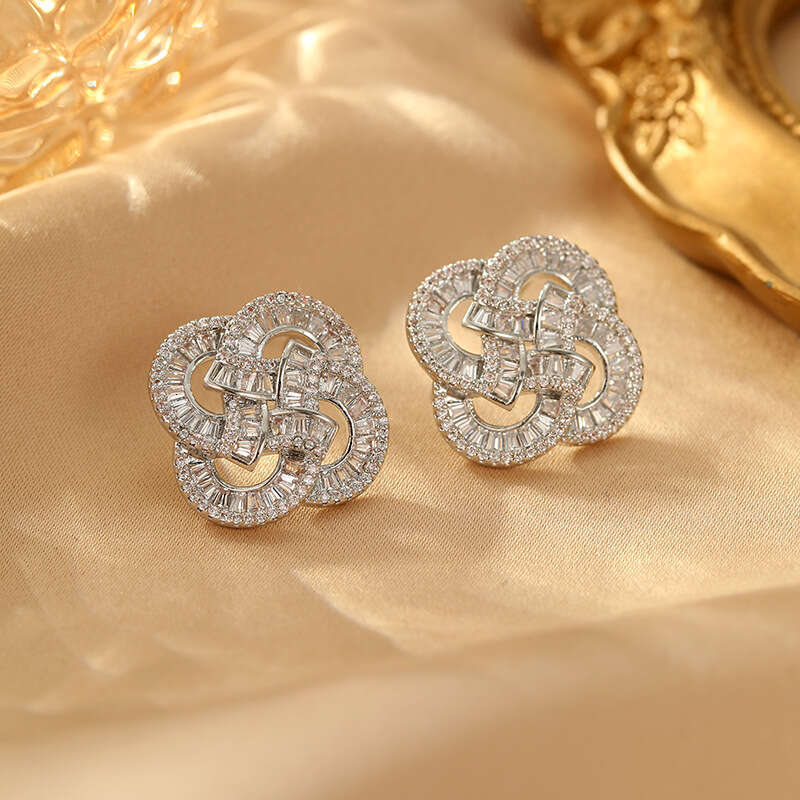 Micro-inlaid Zirconium Four-leaf Clover Studs 925 Silver Pins Light Luxury Fashionable Earrings
