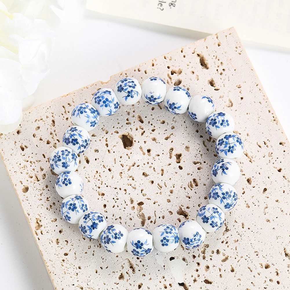 Chinese Style Blue and White Porcelain Beads Bracelet for Women Classical Simple Blue Pattern Bracelets Girls Charm Jewelry Gift H260303