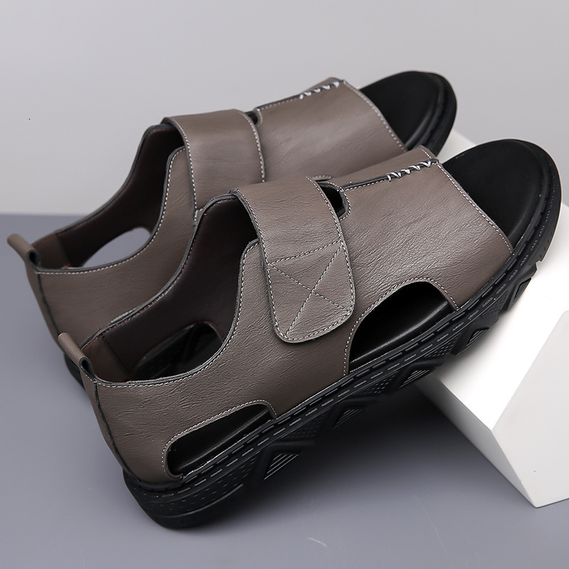 2025 Summer New Mens Outdoor Sandals Casual Beach Shoes White Breathable Soft Sole Non-Slip Roman Sandals 240615