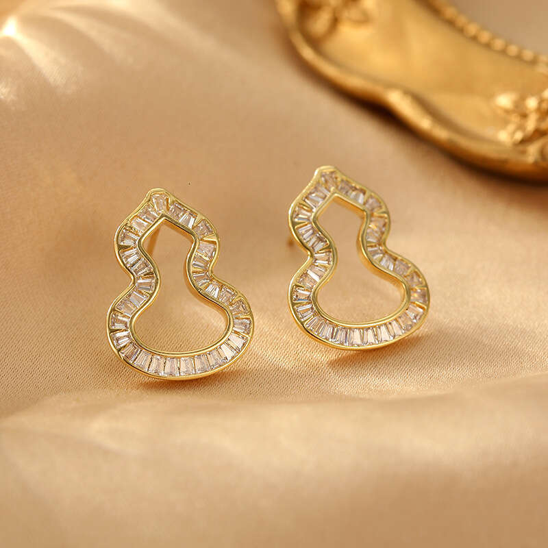 Micro-inlaid Zircon Gourd-shaped Earrings S925 Silver Pins Elegant Exquisite Hollow Design Earrings