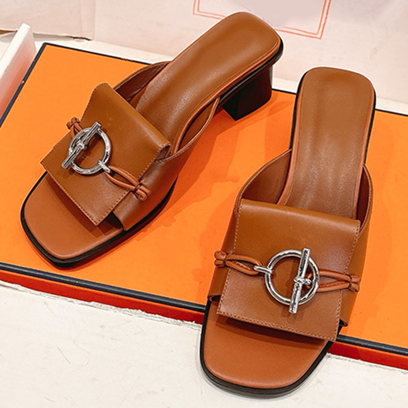 Excellent Designer Kute Glenan buckl Sandals Womens Glenan buckl Kitten Heel Giulia sandal Elegant lady sleek nautical style calfskin High heel sandal