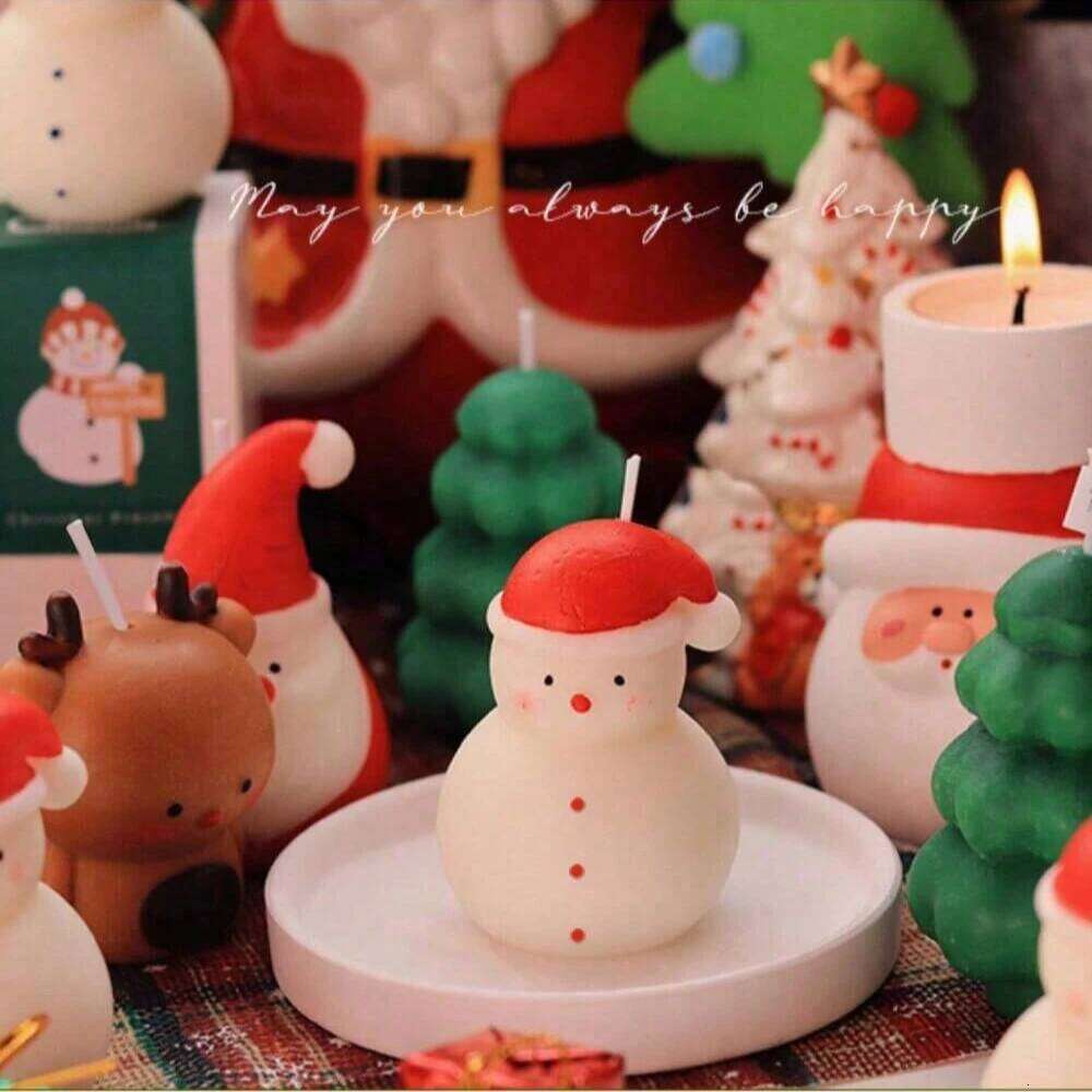 1/4 pcs Set Scented Ornament Gift Decoration Cute Snowman Snowflake Elk Tree Shaped Candle Christmas W260303