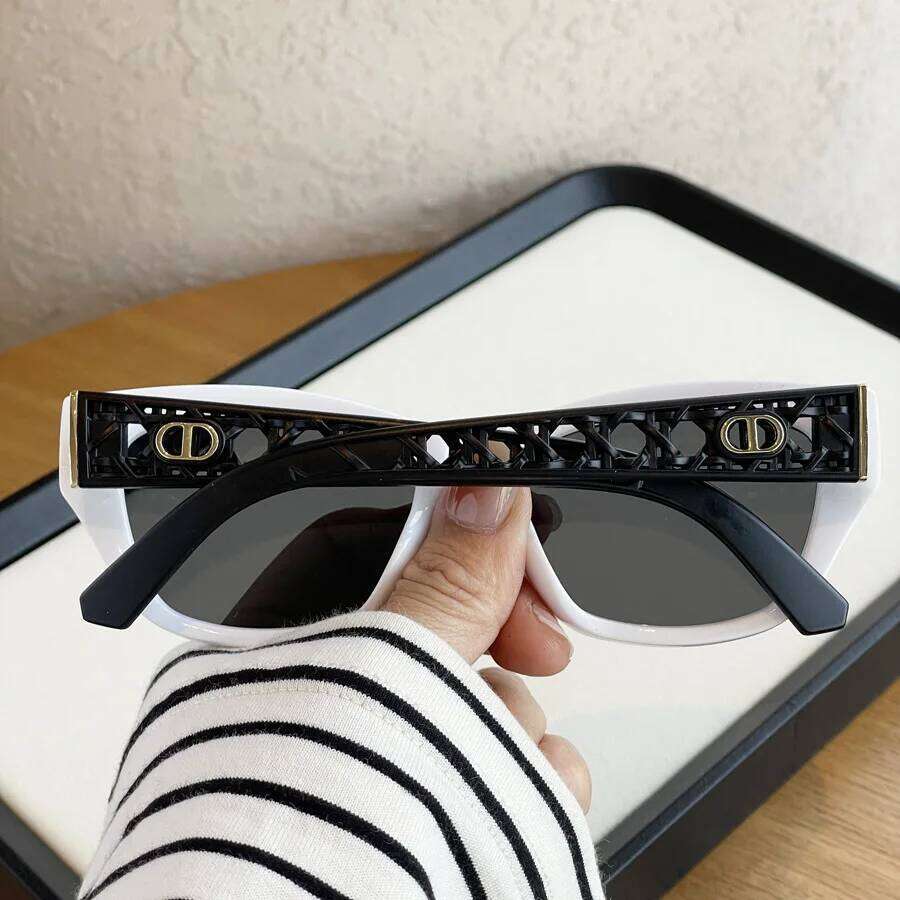 Fashion Designer's New Cat Eye Small Framepolarized Women's Sunglasses, A Must-Have Item For Celebrities With Simple Lines Uv400