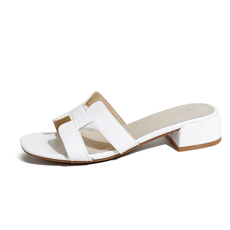 HZGUSIFU 2026 Summer Classic Slippers New Free shipping Outdoor Versatile Designer Sandals Casual Fashion Trendy 3cm High Heel Sandals for Women