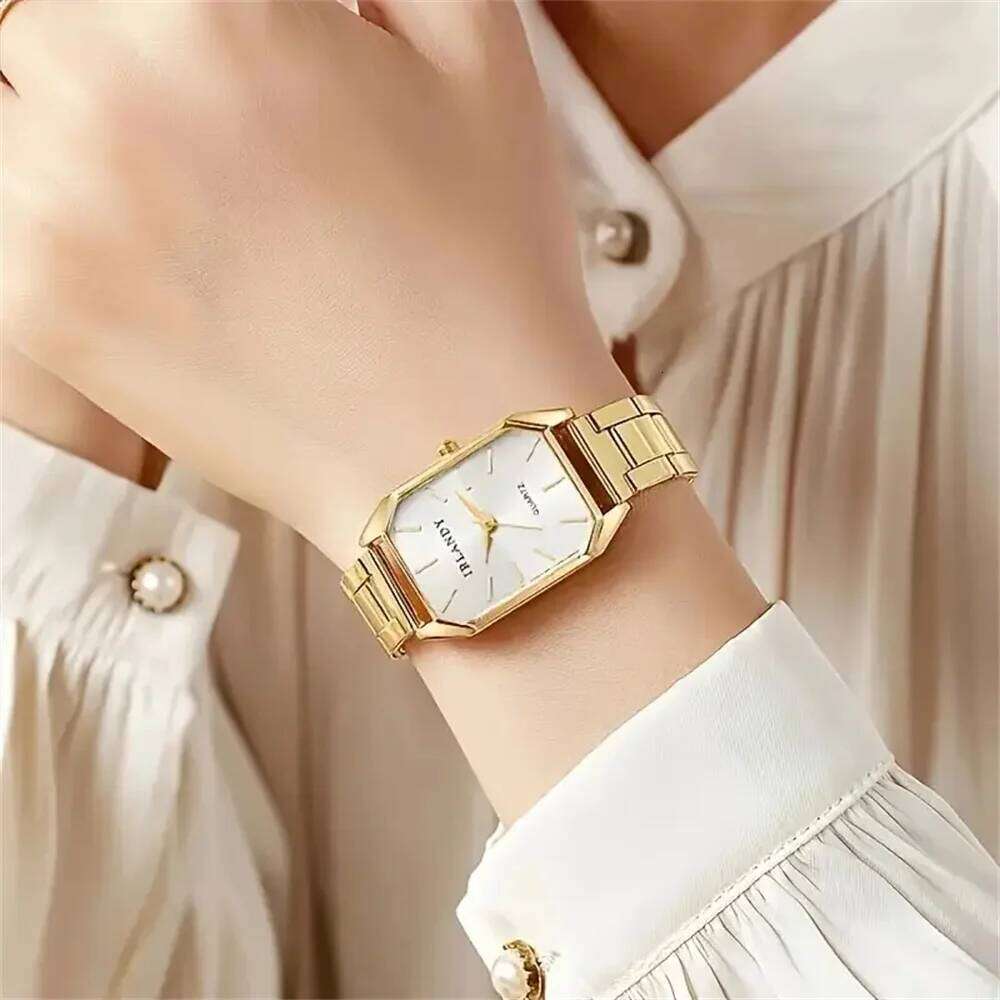 6-piece set 2 styles elegant fashionable hot new square style women's quartz watches, exquisite alloy dials and precise need XJ260303