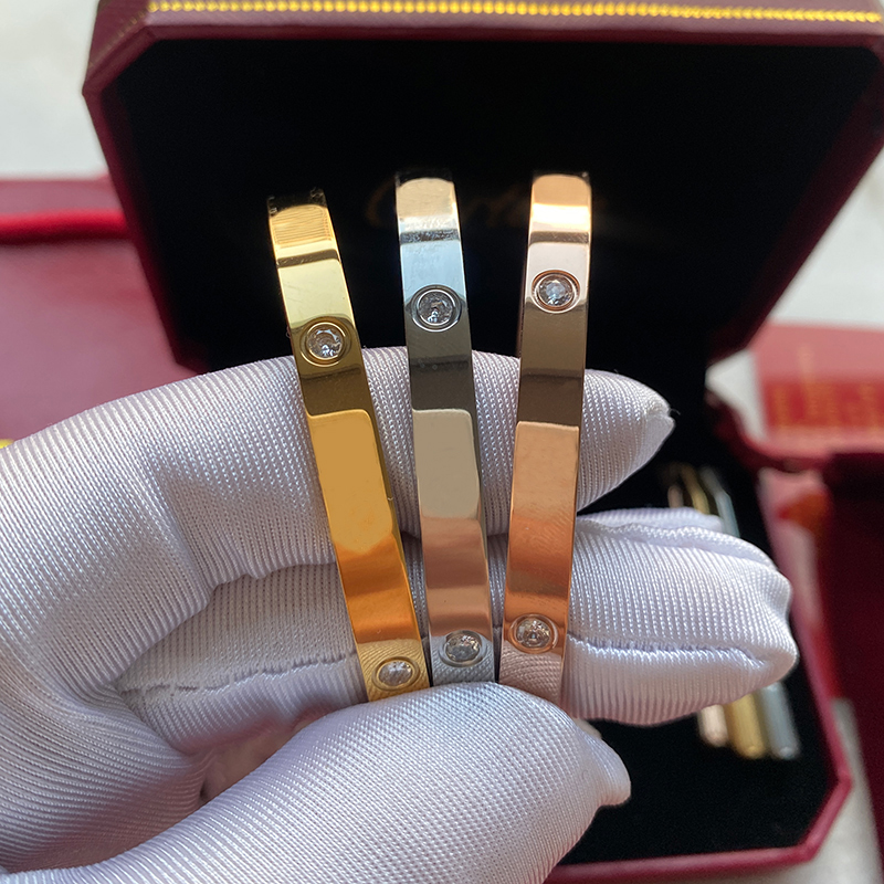 classic love bracelet designer for women bracelet designer braclets luxury designer jewelry high quality gold bracelets with bolt driver Titanium Steel bangle