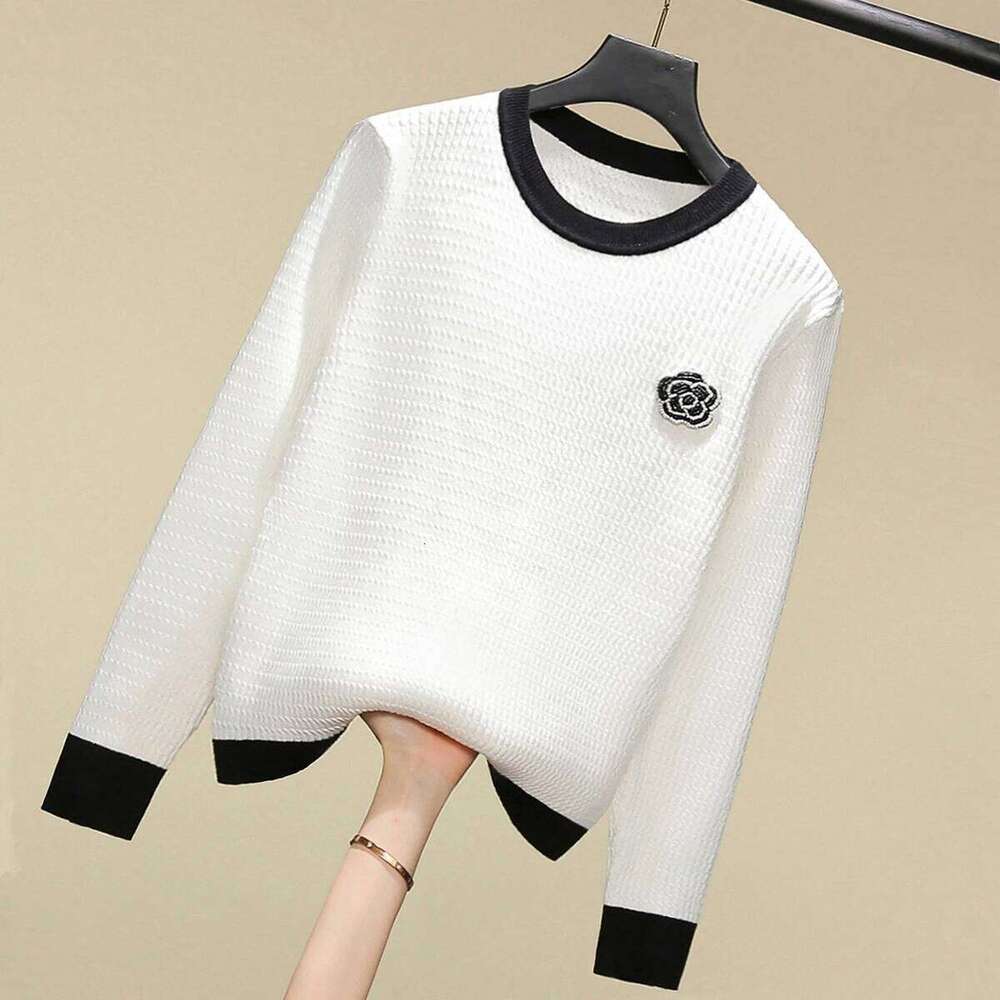 Beading Flower Thin Short Sleeve Sweater Women Knitted T-Shirt Korean O-Neck Office Lady Elegant Black White Pullover Jumper Top