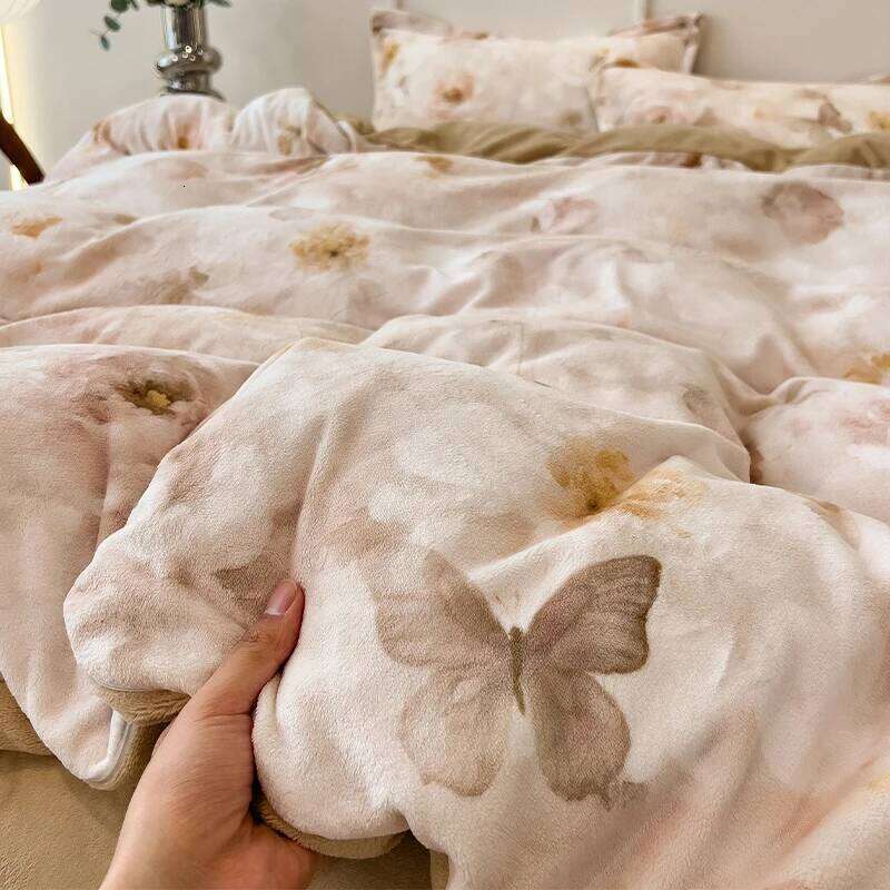 Thickened milk four-piece set autumn and winter quilt cover coral fleece bed sheet W260302