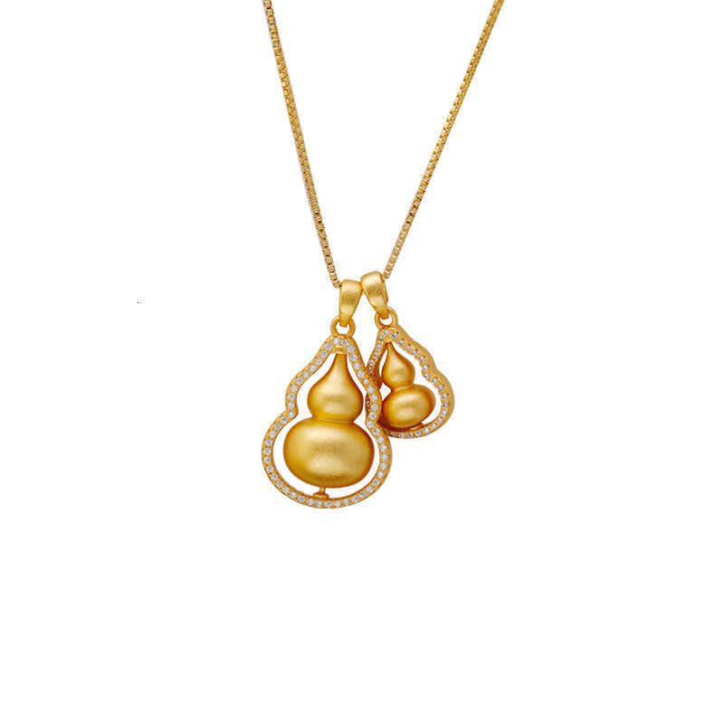 Double Gourd Layered Pendant Necklace Fashionable And Elegant Accessory