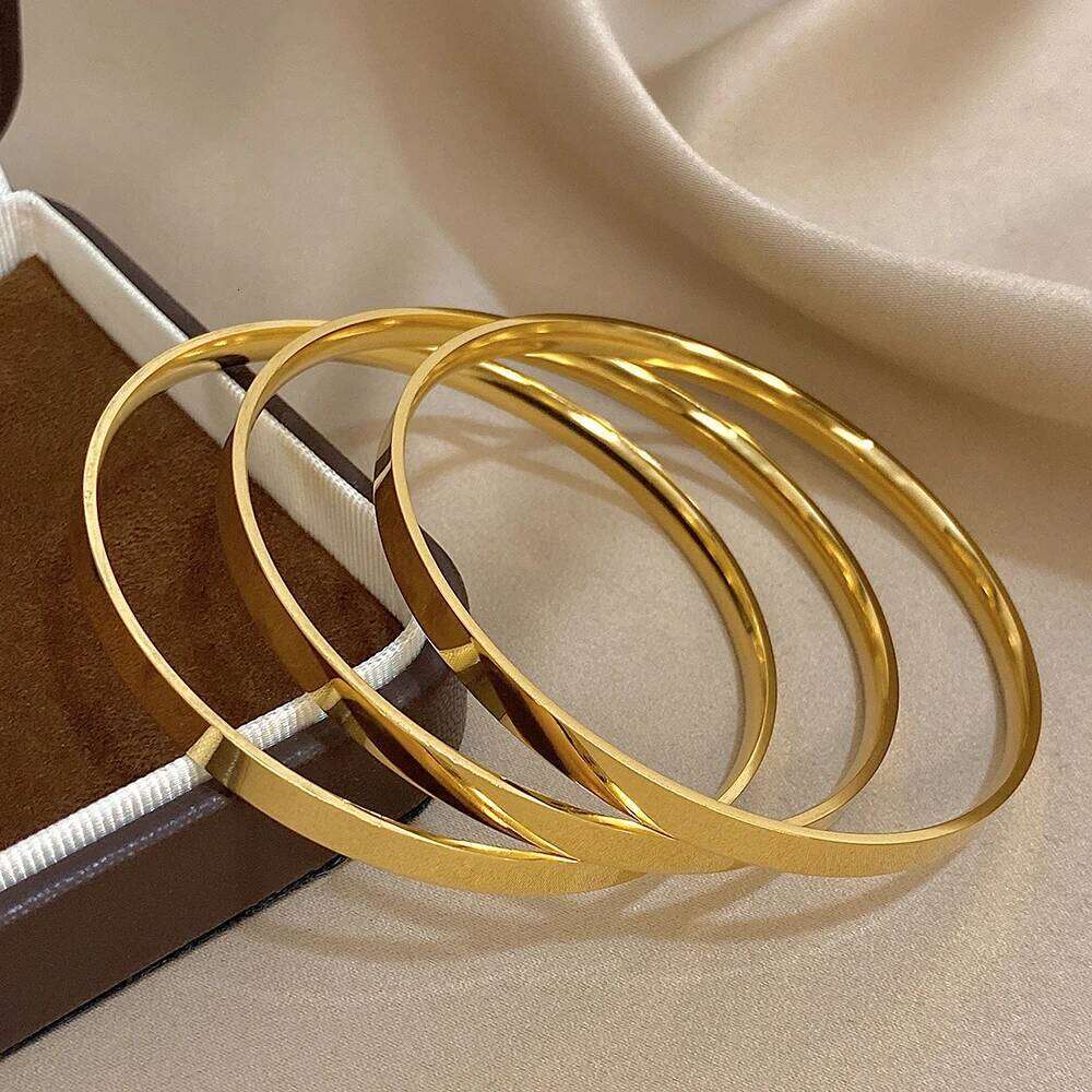 3pcs 18K Gold Plated Stainless Steel Bangle Bracelets for Women Glossy Simple Stacking Wrist Bracelet Waterproof Jewelry XJ260303