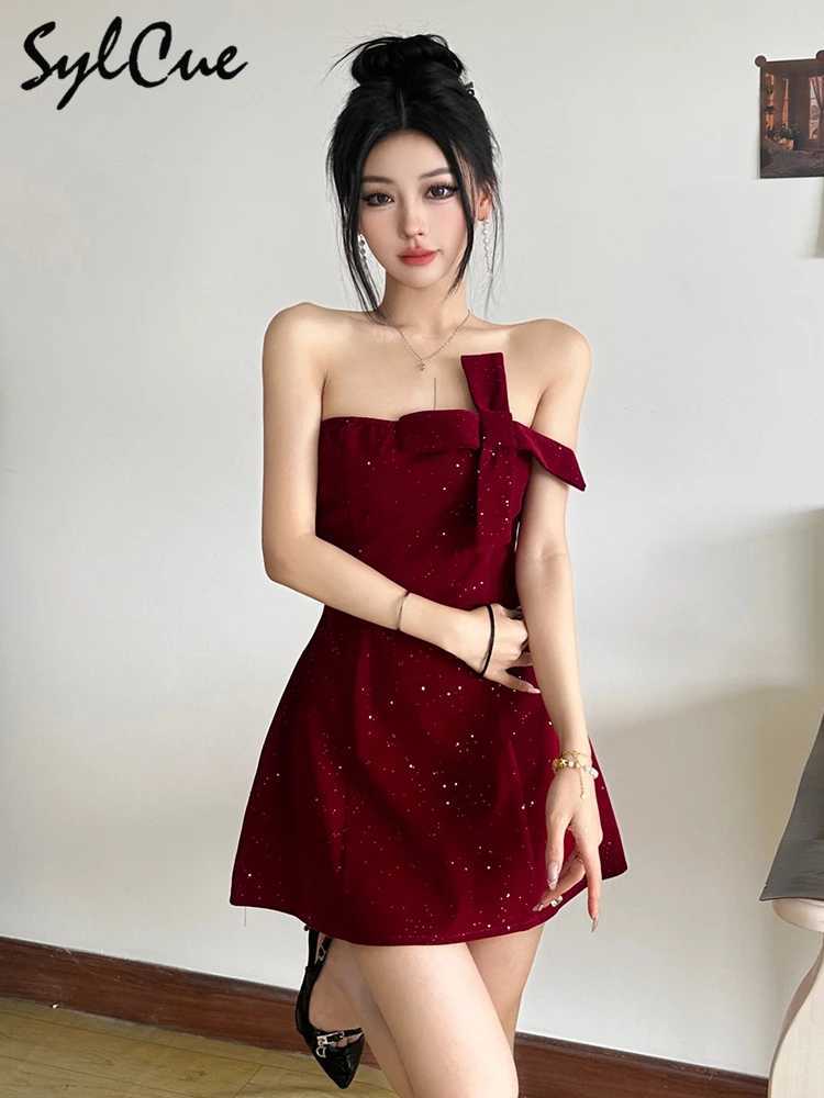 SylCue Elegant Women Dress Christmas Cross Knots Wrap Sleeveless Backless Fine Flash Slim Temperament Fashionable Mini Bodycon M260304