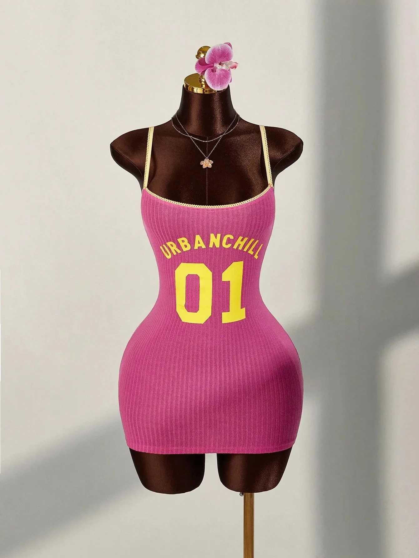 Fashionable printed ins camisole dress for womens summer new style sexy and slim fit slimming and hip hugging skirt M260304