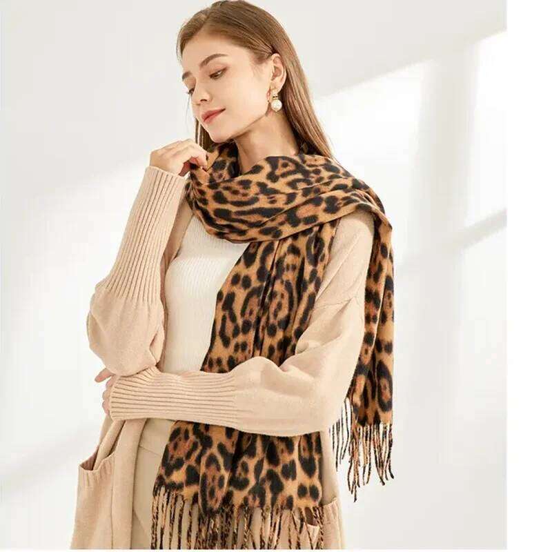 Leopard Printed Cashmere Shawl Scarf For Womman Warm Tassel Shawls Fashion Long Thicken Pashmina Scarves Female Wraps XJ260304