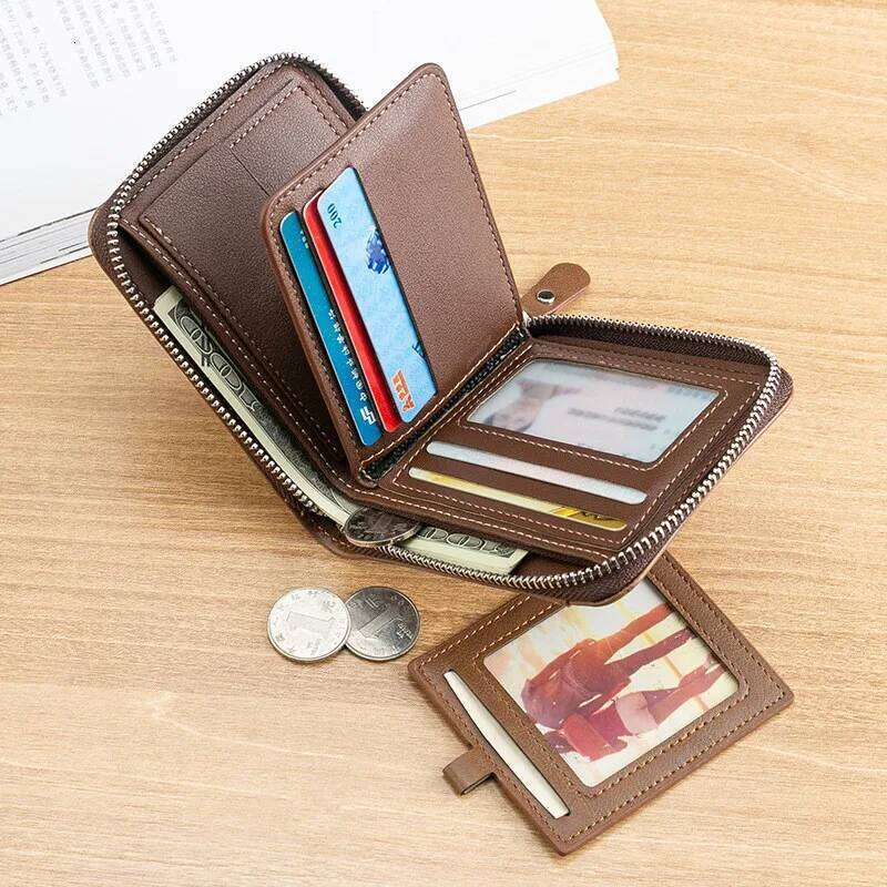 Personalised Name Zipper Bifold Leather Fashion Casual Card Short Wallet Men Window Case Purse Gift for Husband C260304