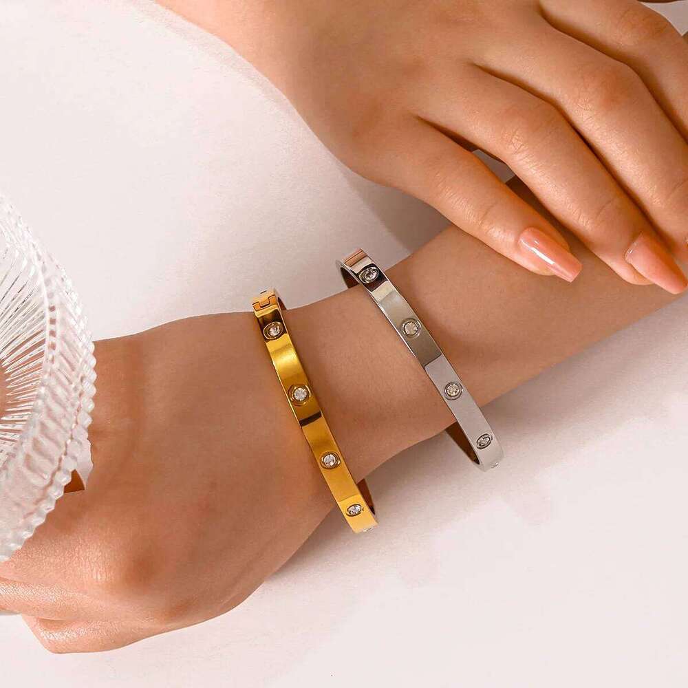 Round Zirconia Stainless Steel Bangle For Women Rhinestone Bracelets Hand Accessory XJ260303