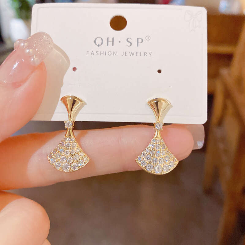 Full Diamond Fan-shaped Skirt Earrings S925 Silver Needle Design Sense Elegant Temperament Jewelry Trendy