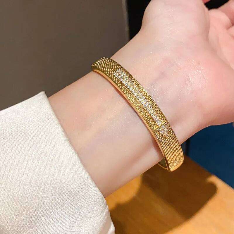 Copper Sparkly Rhinestone Bracele Colorfast Clasp Bracelets For Women Skyful Star Bracelet Light Luxury Paty Jewelry Gifts XJ260303