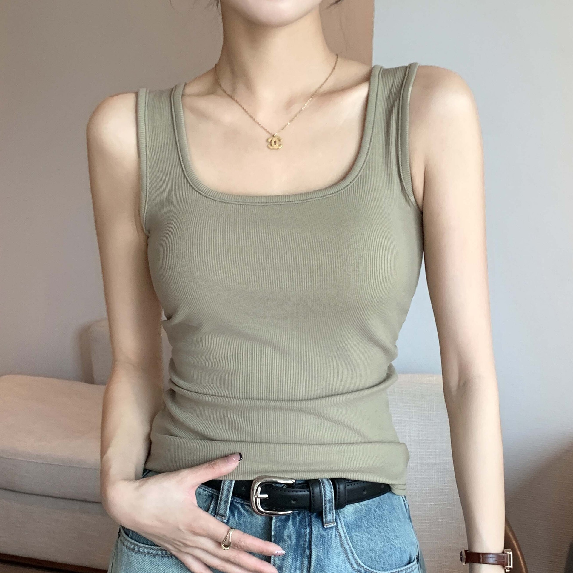 H237 Spring Summer New Designer Shirt Wide Shoulder Vest For Women Large U-neck Tiktok Designer Hoodie Hot Style Base Layer Inner Wear Small Polo Shirt Vest For Women